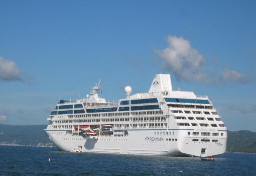 El Azamara Quest en Cayo Levantado (México)